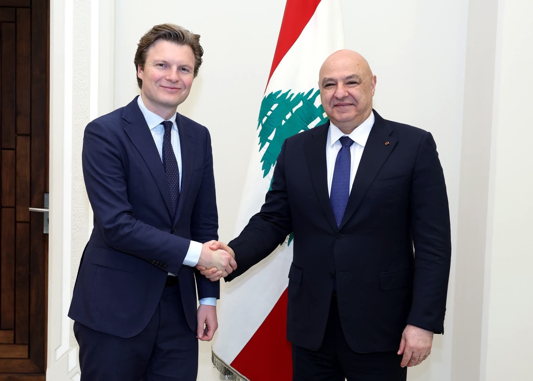 الرئيس جوزاف عون لوزير الدفاع الهولندي: استقرار لبنان ضمانة لأمن أوروبا وعلى إسرائيل الالتزام بتعهداتها