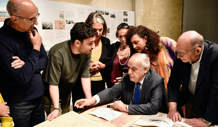 سلامة خلال زيارته معرض "بيروت المرفأ": بيت بيروت ذاكرة مدينة ومختبر لمستقبلها