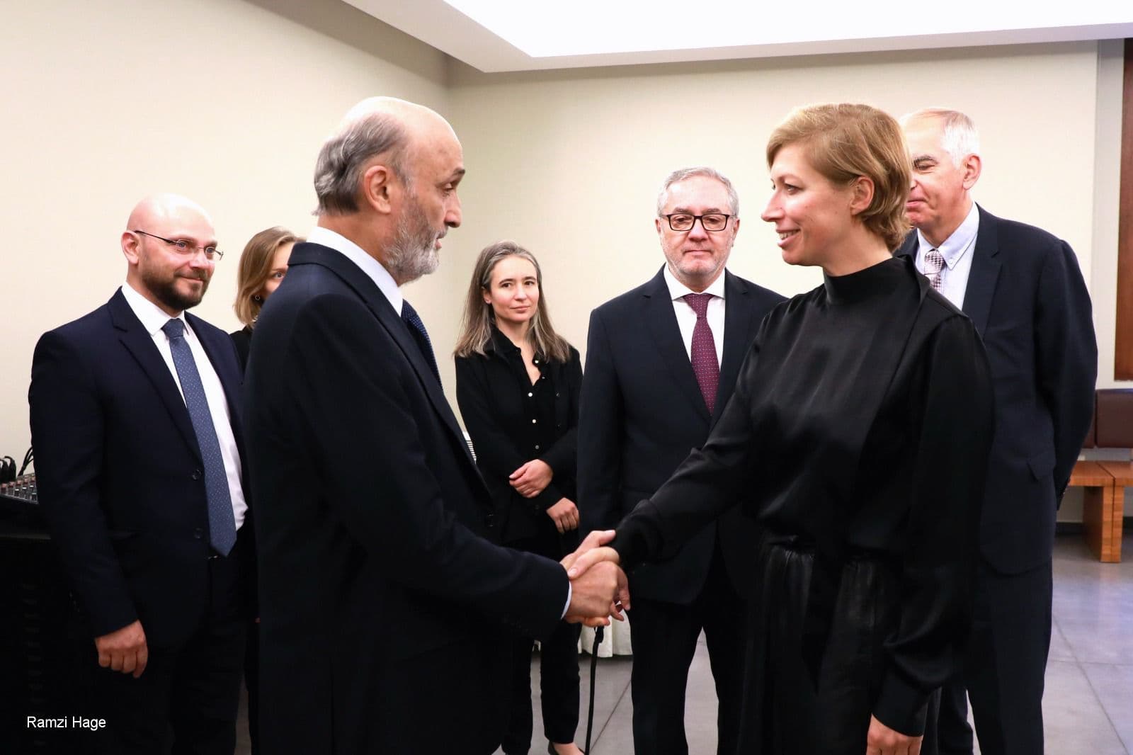 جعجع يستقبل مستشارة الرئيس الفرنسي ويشدّد على حقّ المغتربين في الانتخابات اللبنانية