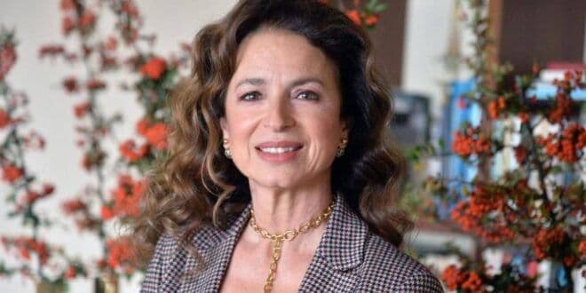 قرار حازم من وزارة السياحة... منع تقديم الكحول للقاصرين وإجراءات قانونية صارمة بحق المخالفين